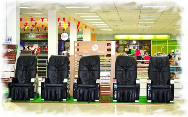 Massage chairs on the Southern Bus Terminal in Bangkok