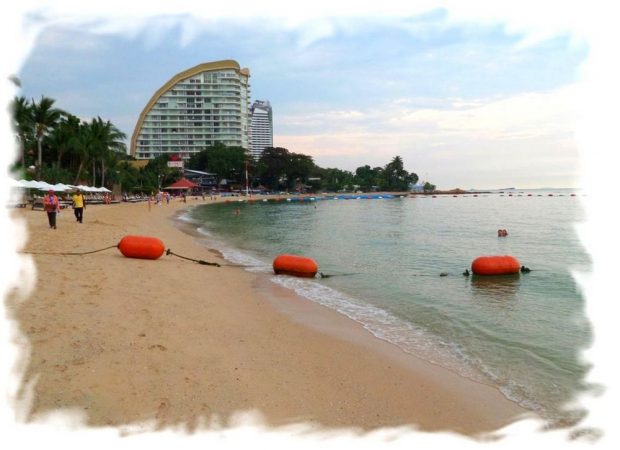 Wongamat beach in Pattaya - view to nothern part