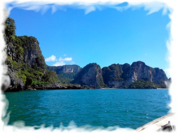 On the way to the peninsula Railay (Krabi). A view of the cliffs from a boat